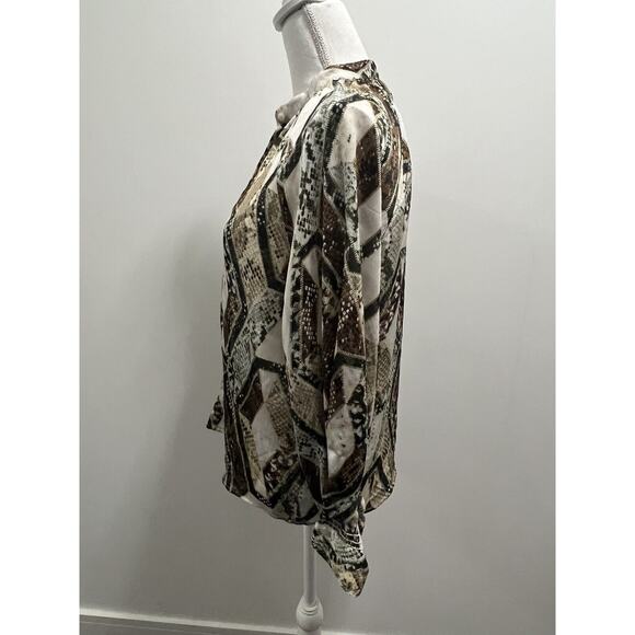 H&M Brown Tribal Pattern Long Sleeve Button Up Blouse Size 4 Small - Picture 4 of 7